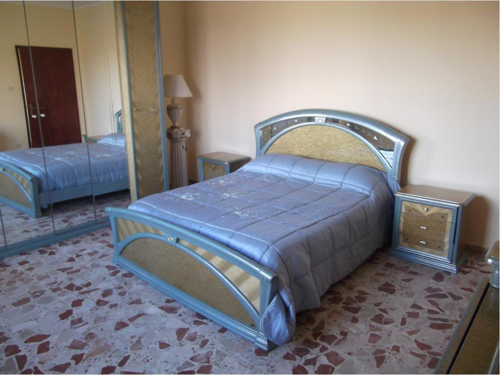 B&B Misatere Vallelonga Cameră foto